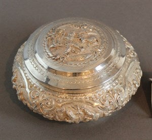 Image description is not available for P67.239a-b